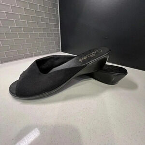 Worn once Black flat Callisto Size 10 fabric material 1” heels